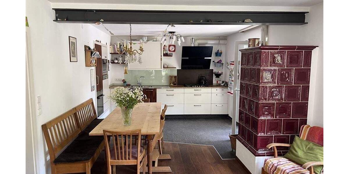 Doppelhaushälfte Wiesensteig - 7 Zimmer, 134 m&sup2;, 419.000&euro; | Angebot:25692829