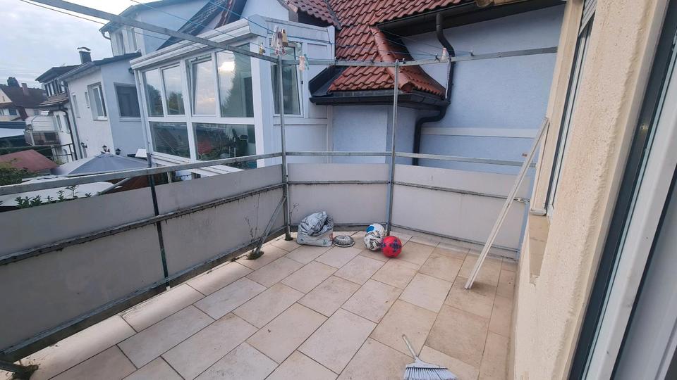 Etagenwohnung Lorch - 4 Zimmer, 90 m&sup2;, 1.000&euro; | Angebot:27570365