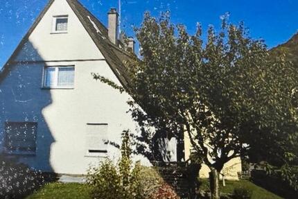 Haus Wiesensteig - 8 Zimmer, 177 m&sup2;, 378.000&euro; | Angebot:25658581