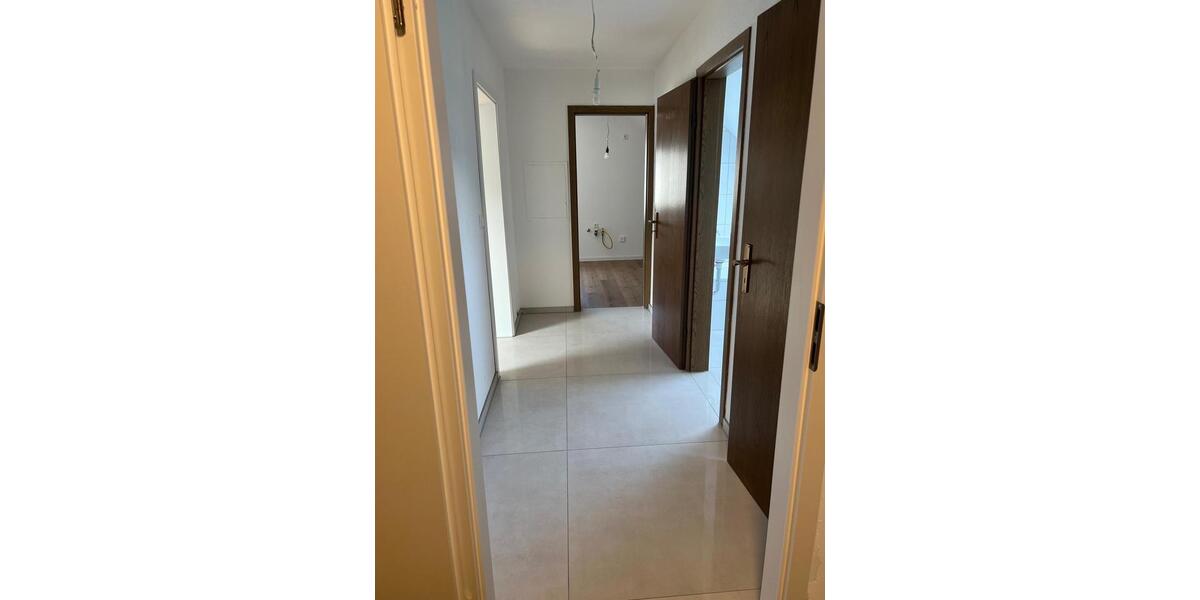 Dachgeschoßwohnung Schorndorf - 2 Zimmer, 50 m&sup2;, 660&euro; | Angebot:26094574
