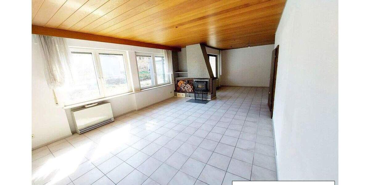 Mehrfamilienhaus, Wohnhaus Hattenhofen - 8 Zimmer, 245 m&sup2;, 549.000&euro; | Angebot:25654276