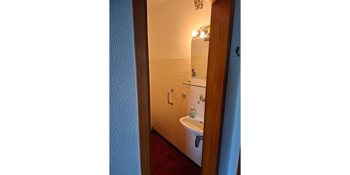 Erdgeschoßwohnung Göppingen - 3.5 Zimmer, 102 m&sup2;, 345.000&euro; | Angebot:27118165