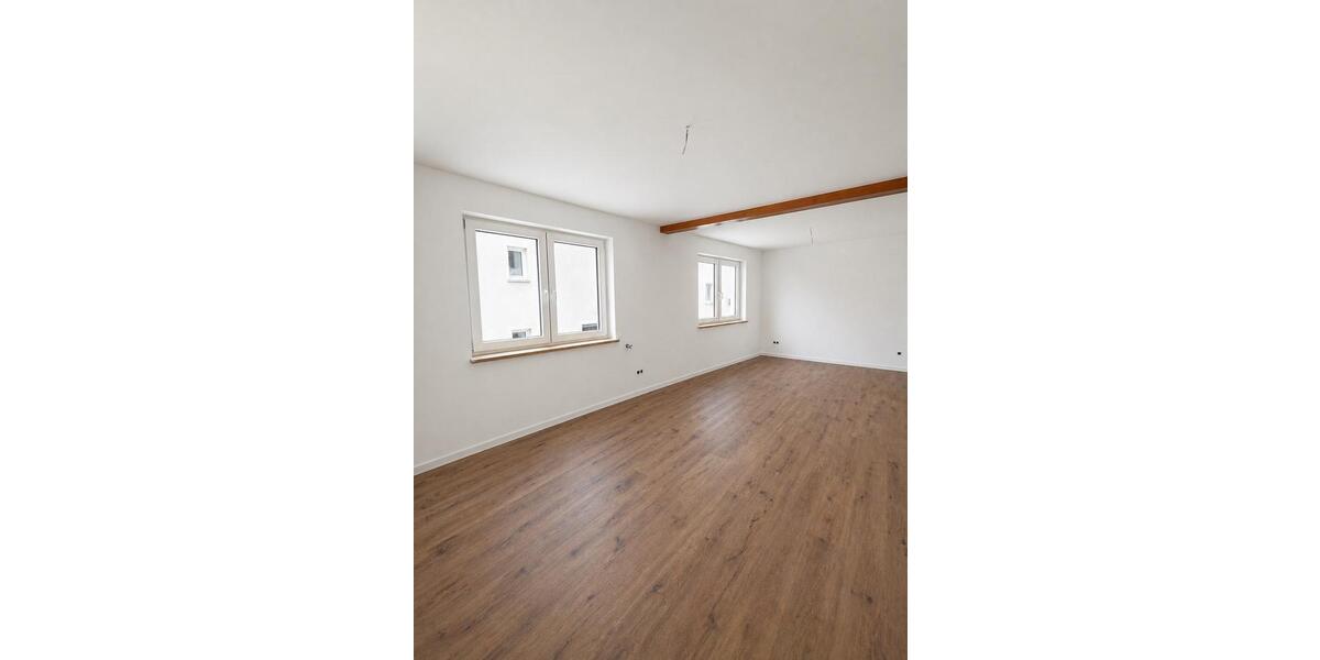 Einfamilienhaus Wiesensteig - 4.5 Zimmer, 102 m&sup2;, 1.100&euro; | Angebot:26348517