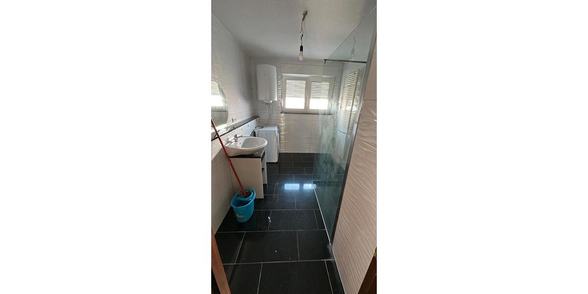 Etagenwohnung Wendlingen am Neckar - 4 Zimmer, 120 m&sup2;, 2.050&euro; | Angebot:26012946