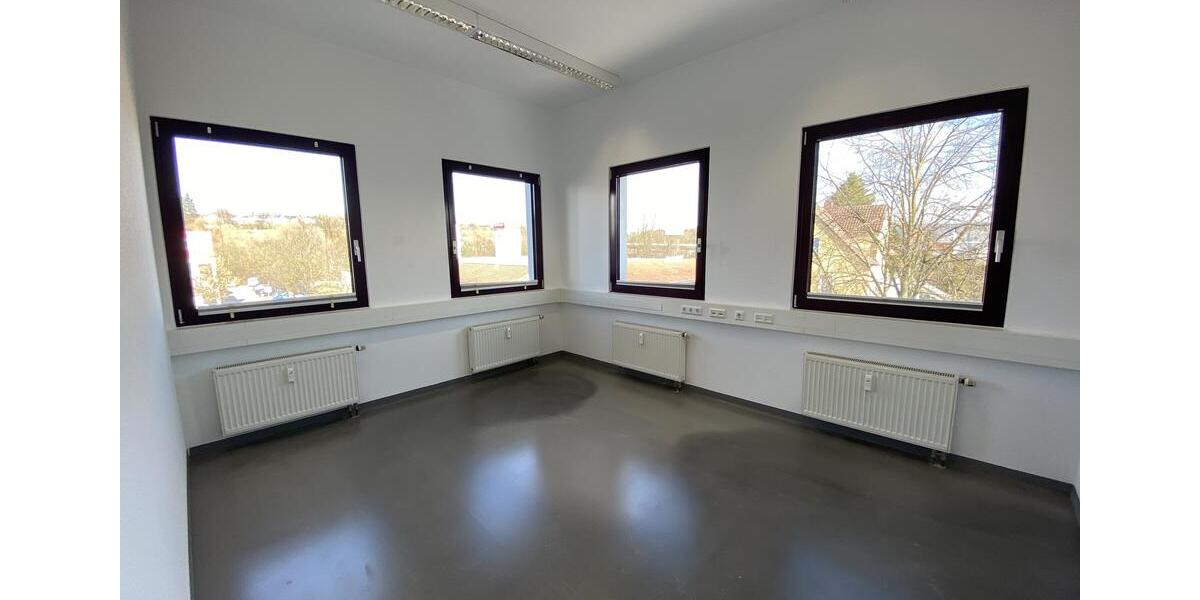 Gewerbeobjekt Göppingen Bruckwasen - 4.675&euro; | Angebot:25671966