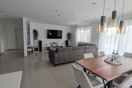 Wohnung Göppingen - 3 Zimmer, 105 m&sup2;, 1.350&euro; | Angebot:25457016