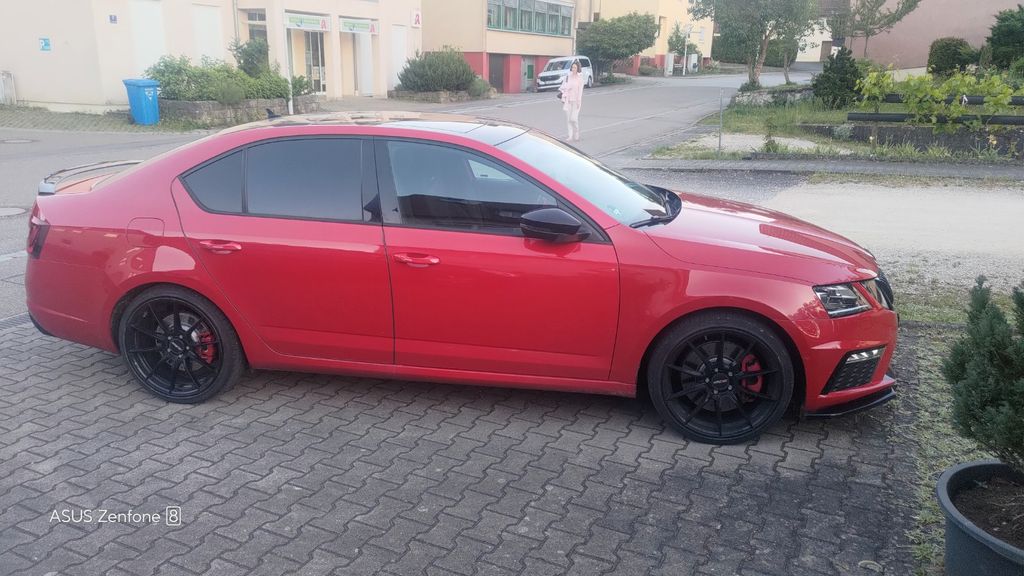 Skoda Octavia 99.000 km 19.000 &euro; Böbingen 73560