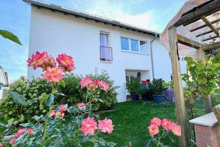 Haus Welzheim - 9 Zimmer, 279 m&sup2;, 679.000&euro; | Angebot:25779173