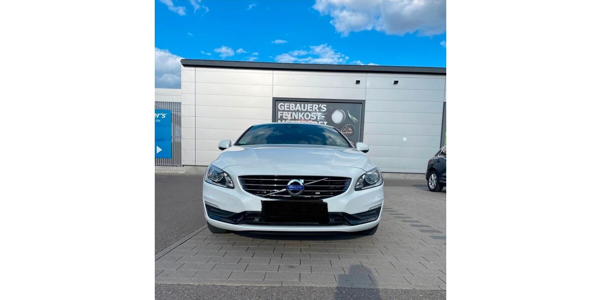 Volvo V60 129.016 km 17.400 &euro; Göppingen 73035