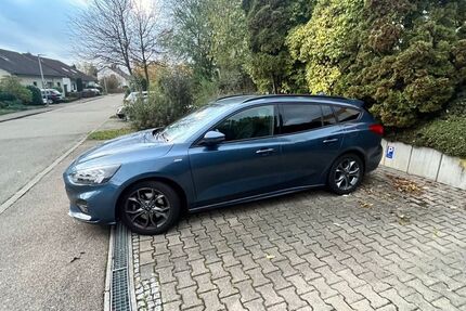 Ford Focus 37.000 km 17.900 &euro; Eislingen 73054