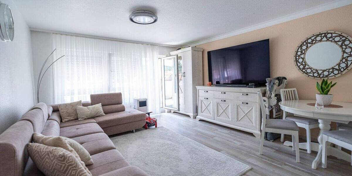 Etagenwohnung Schorndorf - 3 Zimmer, 70 m&sup2;, 205.000&euro; | Angebot:25701147