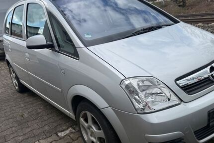 Opel Meriva 118.000 km 2.000 &euro; Essingen 73457