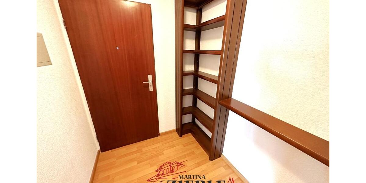 Etagenwohnung Eislingen (Fils) - 4.5 Zimmer, 104 m&sup2;, 1.090&euro; | Angebot:25720469