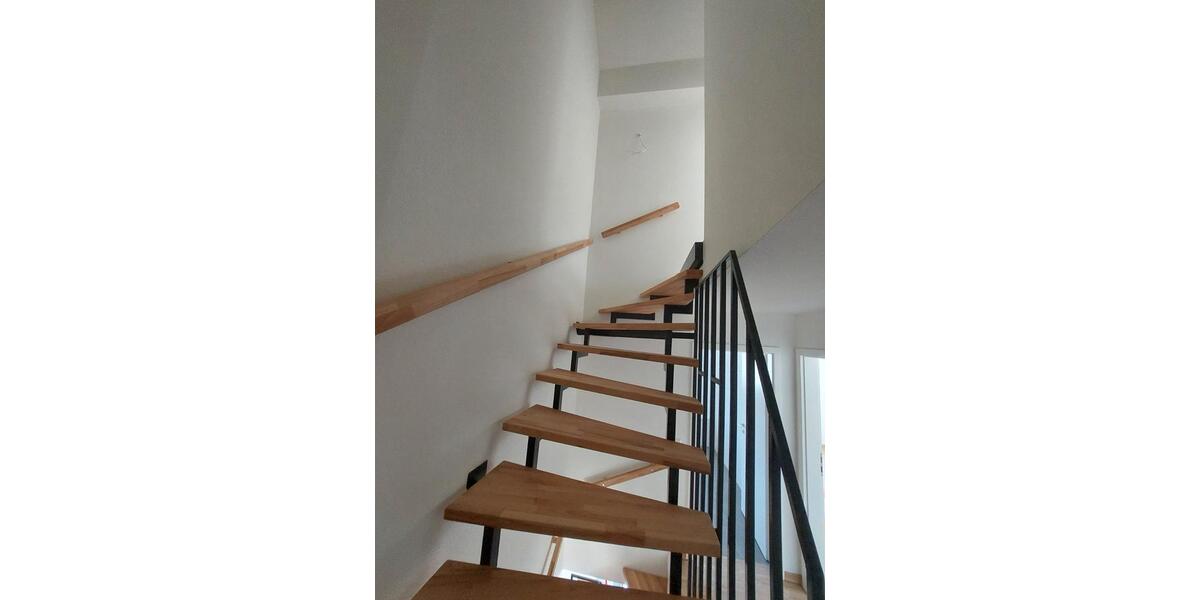 Reihenhaus Schwäbisch Gmünd Bargau - 5 Zimmer, 132 m&sup2;, 1.750&euro; | Angebot:26491025