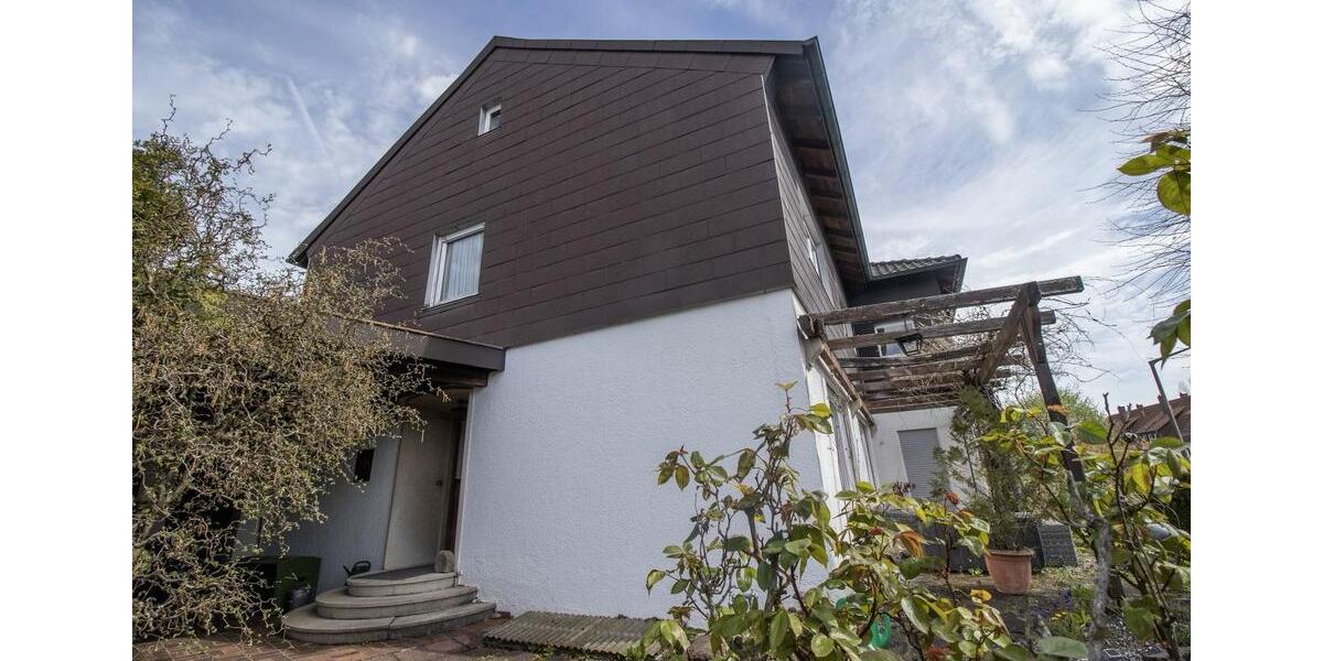 Mehrfamilienhaus, Wohnhaus Göppingen - 8 Zimmer, 190 m&sup2;, 615.000&euro; | Angebot:27153407