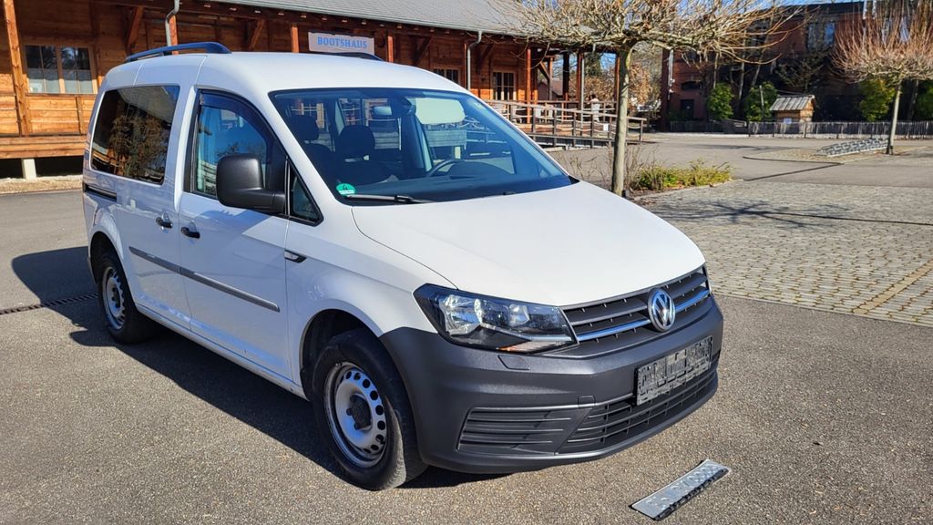 VW Caddy 117.000 km 12.500 &euro; Göppingen 73033