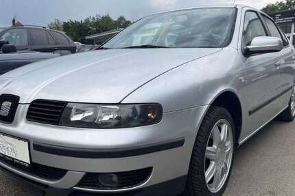 Seat Leon 71.300 km 4.650 &euro; Schwäbisch Gmünd 73529
