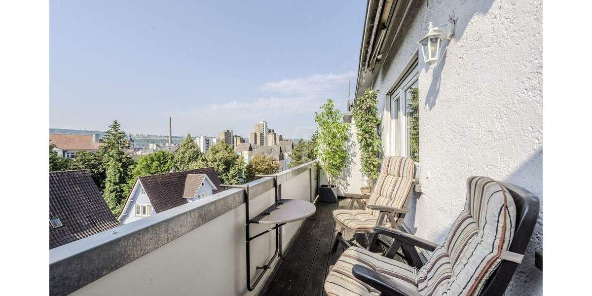 Etagenwohnung Esslingen am Neckar Stadtmitte - 4 Zimmer, 107 m&sup2;, 355.000&euro; | Angebot:25688088