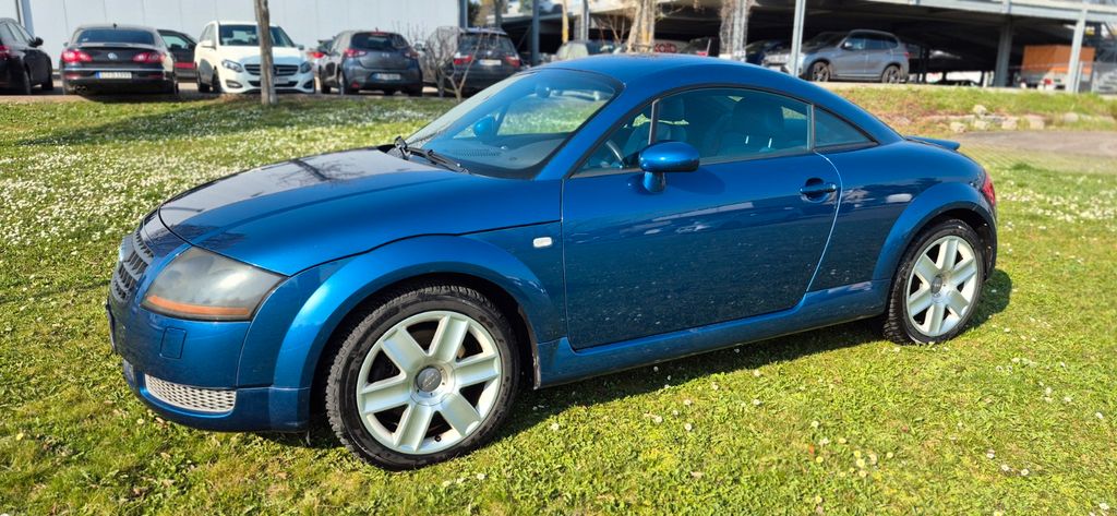 Audi TT 110.000 km 8.400 &euro; Fellbach 70734