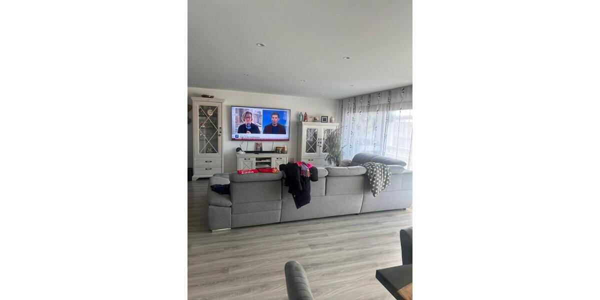 Doppelhaushälfte Nürtingen - 6 Zimmer, 160 m&sup2;, 550.000&euro; | Angebot:25551769