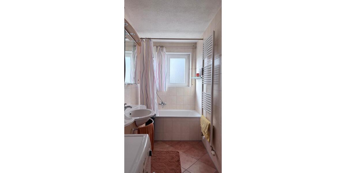 Erdgeschoßwohnung Göppingen - 4 Zimmer, 89 m&sup2;, 299.000&euro; | Angebot:26321127