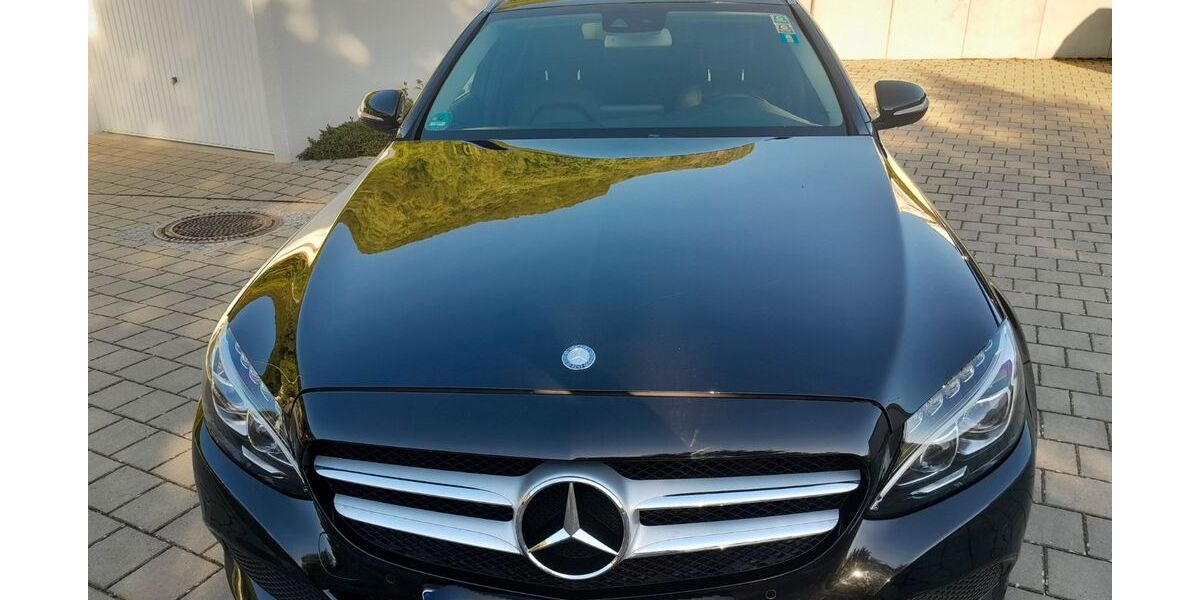 Mercedes-Benz C 220 245.468 km 10.500 &euro; Bad Urach 72574