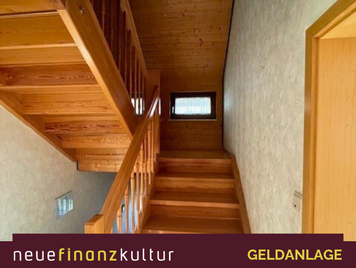 Mehrfamilienhaus, Wohnhaus Römerstein Zainingen - 7 Zimmer, 198 m&sup2;, 395.000&euro; | Angebot:25675314