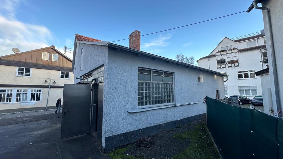 Einfamilienhaus Kirchheim unter Teck - 15 Zimmer, 550 m&sup2;, 1.300.000&euro; | Angebot:25418339