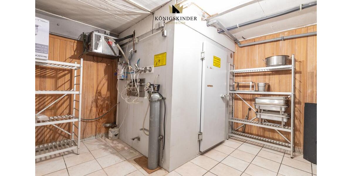 Gewerbeobjekt Kirchheim unter Teck - 2.500&euro; | Angebot:23822044