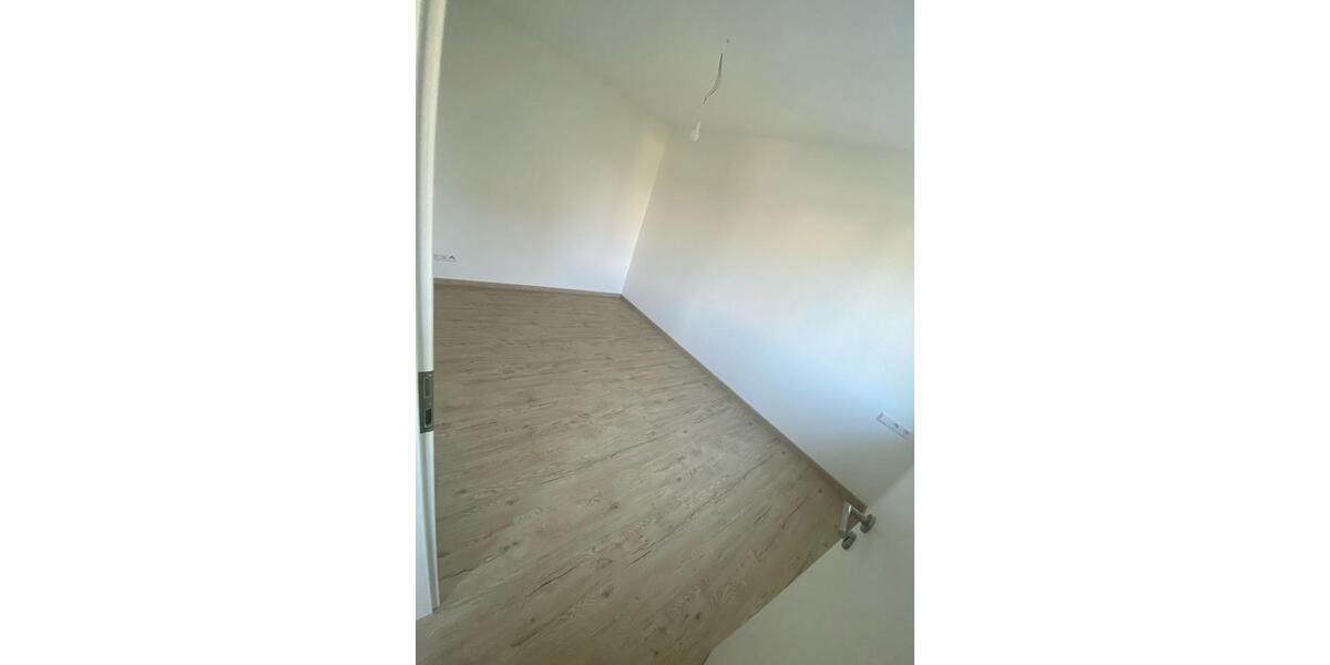 Terrassenwohnung Neuffen - 2 Zimmer, 45 m&sup2;, 800&euro; | Angebot:26677350