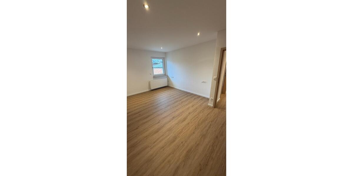 Etagenwohnung Mutlangen - 4 Zimmer, 110 m&sup2;, 1.300&euro; | Angebot:25843633