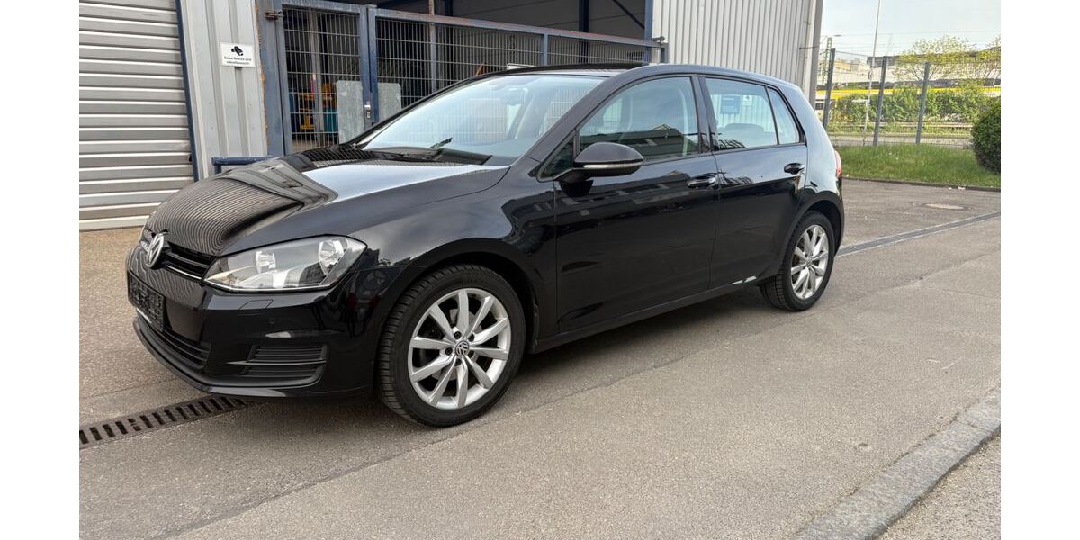 VW Golf 181.500 km 8.490 &euro; Fellbach - Stuttgart 70736