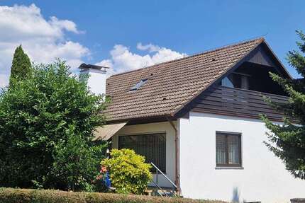 Haus Heiningen - 4.5 Zimmer, 122 m&sup2;, 419.000&euro; | Angebot:27093937