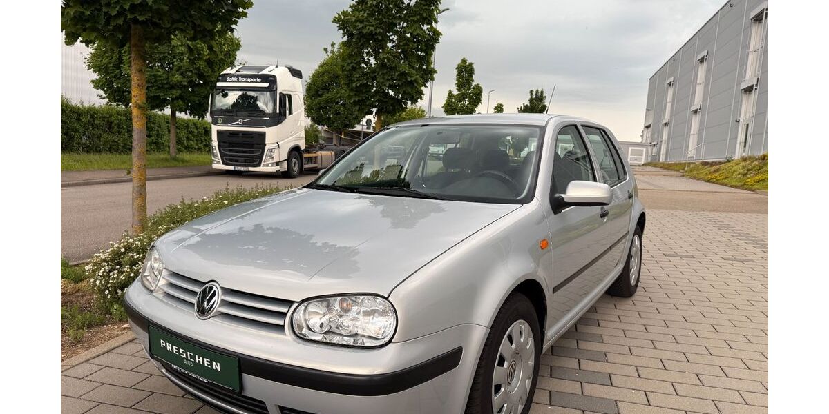 VW Golf 62.712 km 5.276 &euro; Göppingen 73037