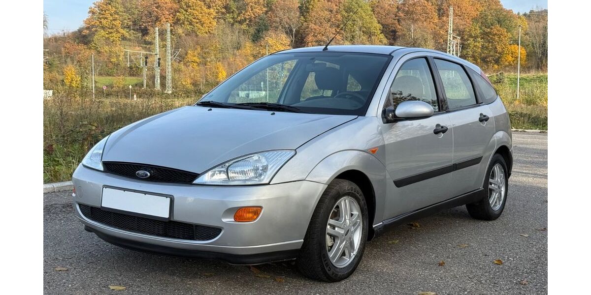 Ford Focus 51.000 km 2.950 &euro; Esslingen Am Neckar 73733