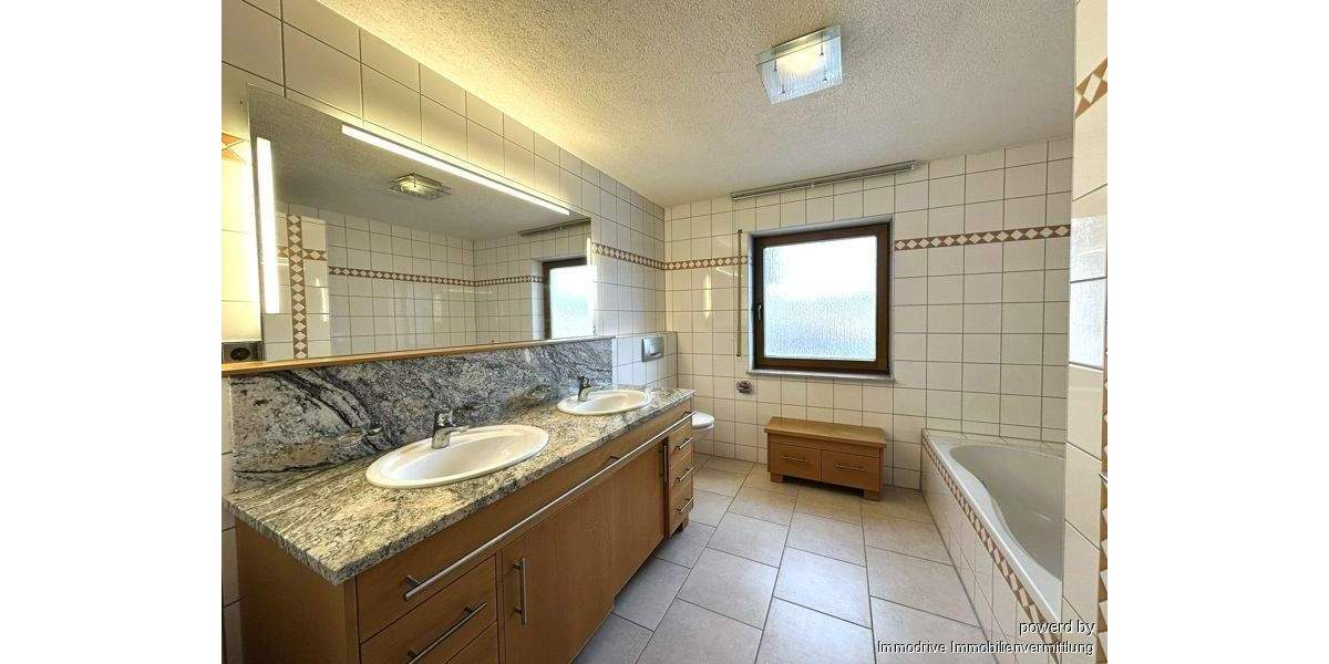 Mehrfamilienhaus, Wohnhaus Heroldstatt / Ennabeuren Ennabeuren - 7 Zimmer, 290 m&sup2;, 899.000&euro; | Angebot:25735776