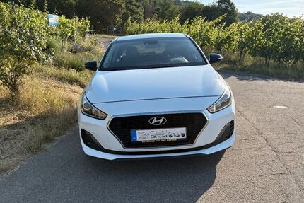 Hyundai i30 44.000 km 15.490 &euro; Kernen im Remstal 71394