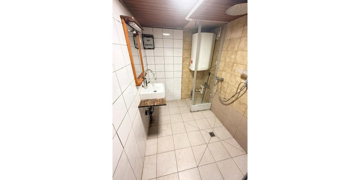 Einfamilienhaus Albershausen - 4 Zimmer, 75 m&sup2;, 215.000&euro; | Angebot:25048681