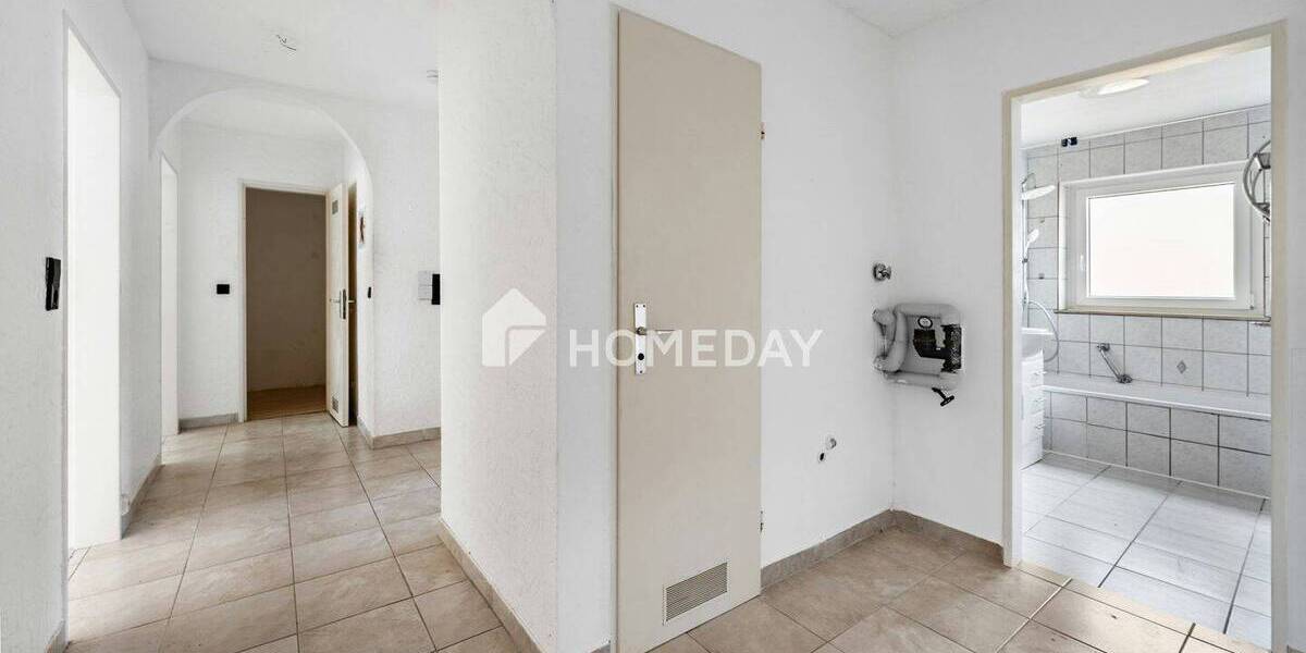 Etagenwohnung Bad Urach - 4 Zimmer, 91 m&sup2;, 189.000&euro; | Angebot:25997120