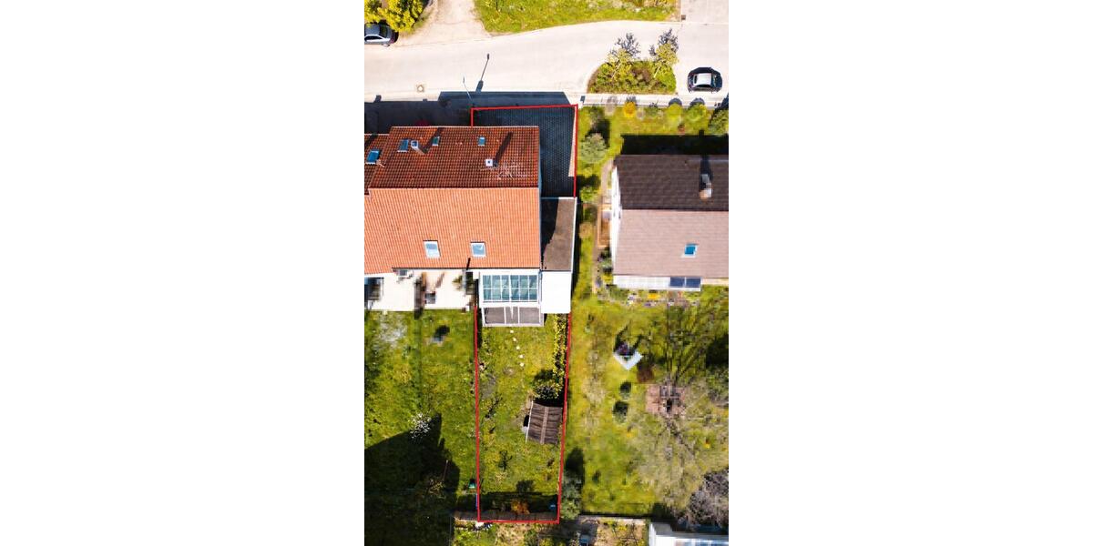 Reihenhaus Süßen - 7 Zimmer, 202 m&sup2;, 590.000&euro; | Angebot:26163656