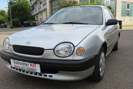 Toyota Corolla 50.000 km 3.950 &euro; Fellbach 70736