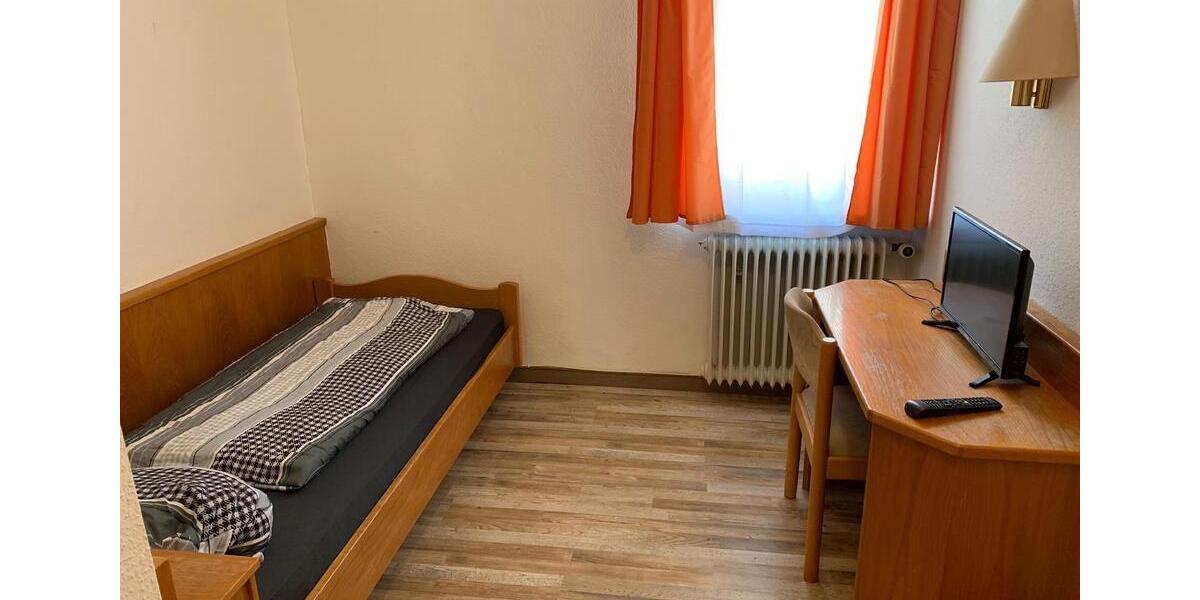 Etagenwohnung Göppingen Bruckwasen - 1 Zimmer, 20 m&sup2;, 550&euro; | Angebot:26073444
