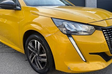Peugeot 208 11.000 km 11.300 &euro; Essingen 73457