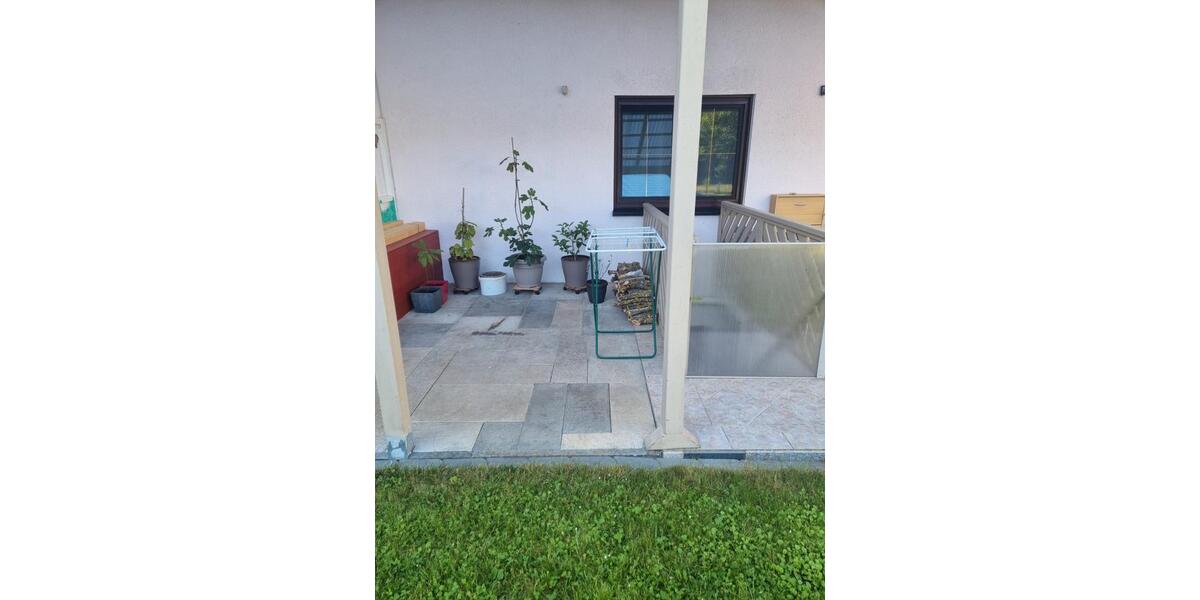 Etagenwohnung Lonsee - 3 Zimmer, 80 m&sup2;, 680&euro; | Angebot:26663424