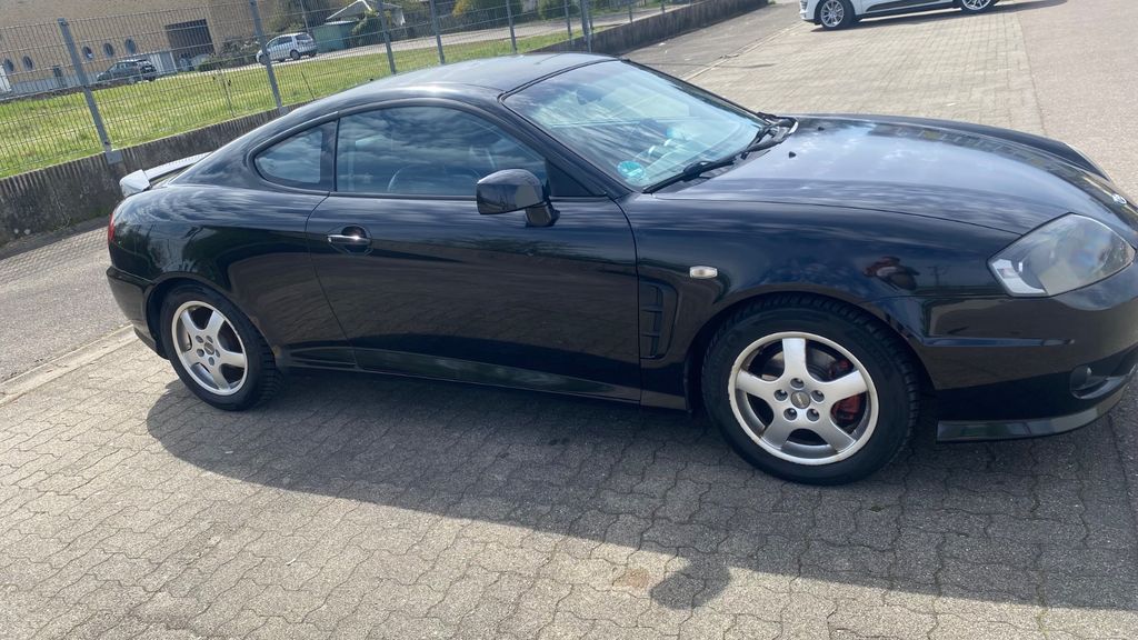 Hyundai Coupe 185.000 km 4.000 &euro; Dürnau 73105