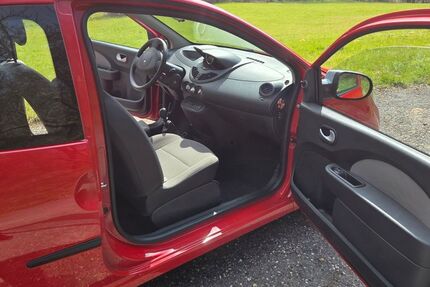 Renault Twingo 135.200 km 2.200 &euro; Berglen 73663