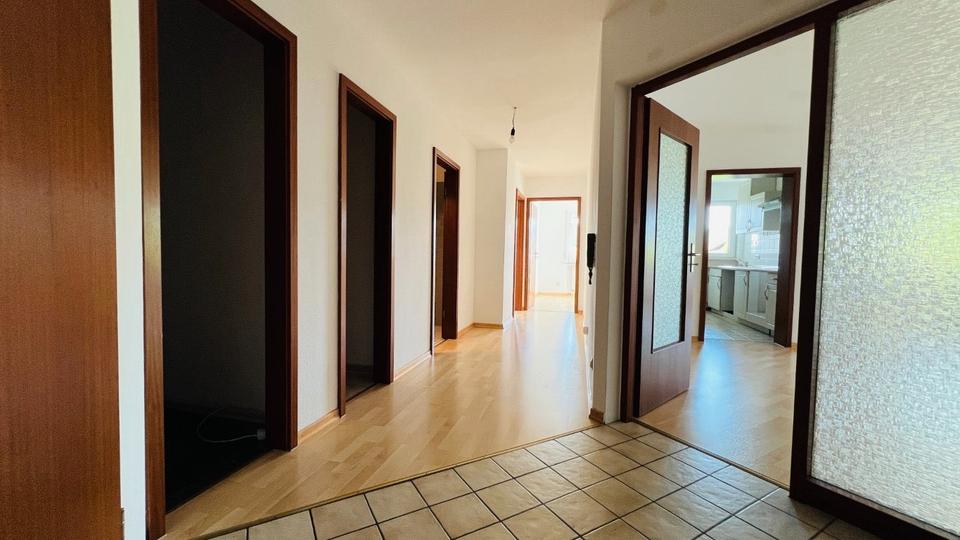 Erdgeschoßwohnung Süßen - 3 Zimmer, 80 m&sup2;, 950&euro; | Angebot:25842341