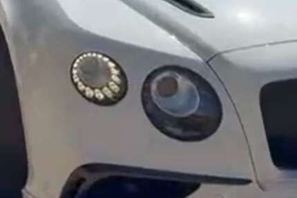 Bentley Continental 40.000 km 139.000 &euro; Urbach 73660