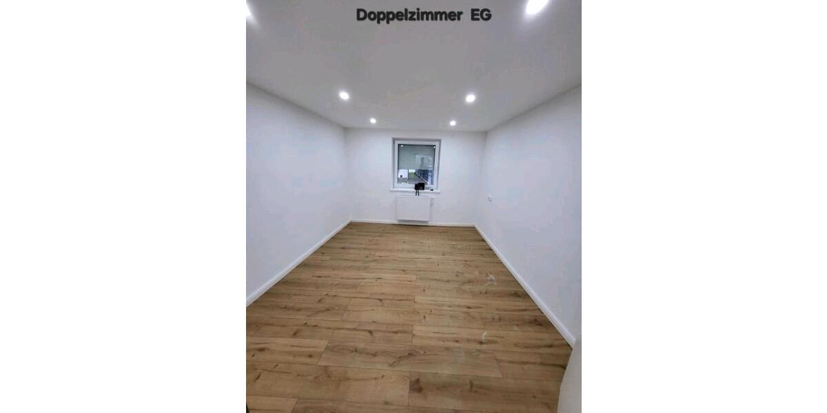 Einfamilienhaus Westerheim - 2 Zimmer, 160 m&sup2;, 1.700&euro; | Angebot:25506982