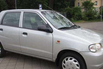 Suzuki Alto 35.000 km 2.850 &euro; Kuchen 73329
